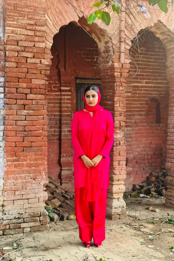 Pink-e-Maharani Farshi shalwar