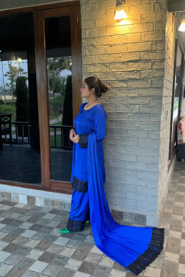 Neel Riwayat Farshi Shalwar