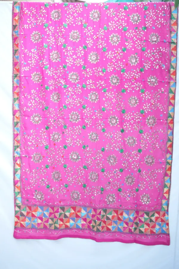 The Bagicha Phulkari